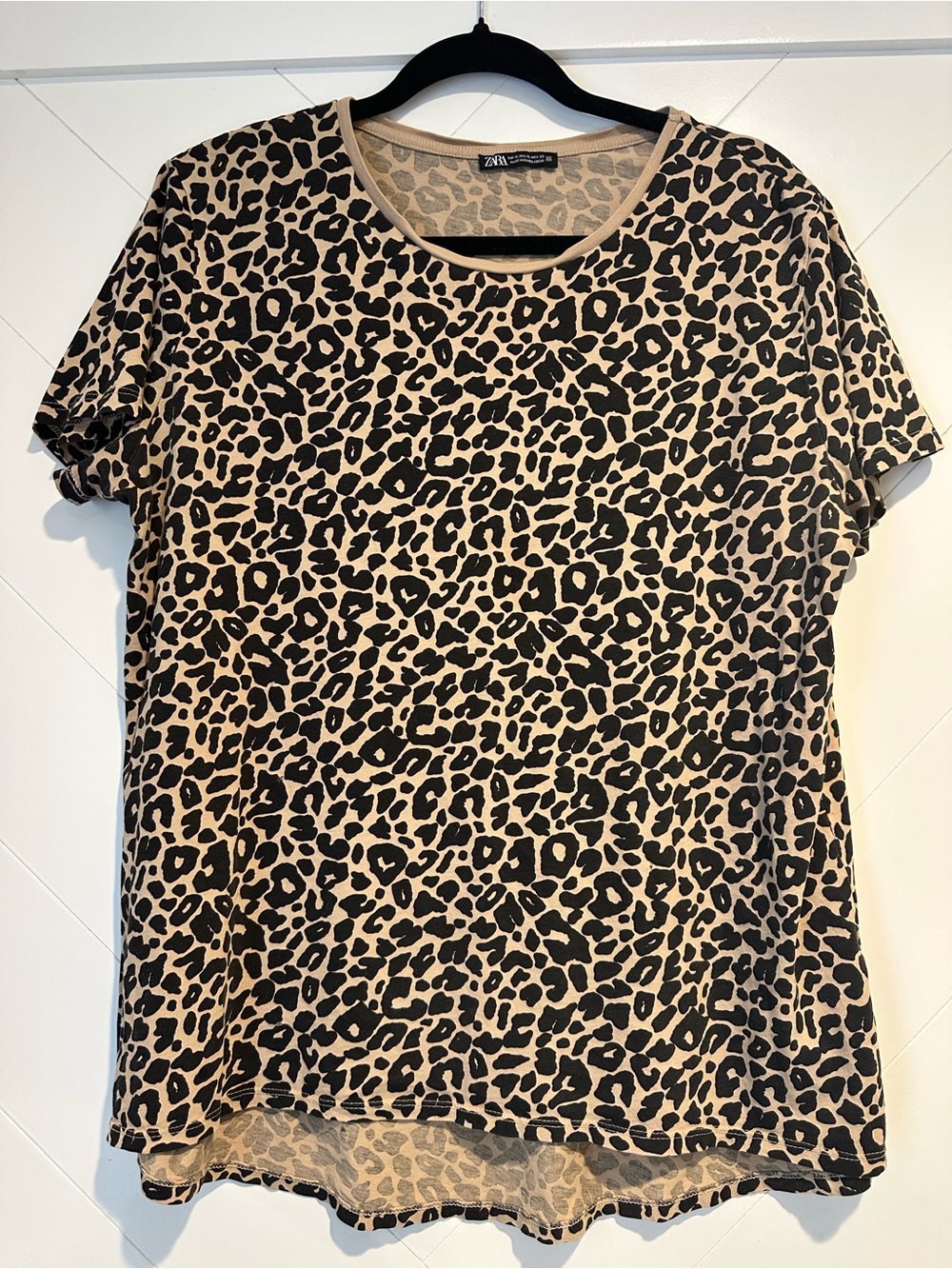 Zara Black and Beige Leopard Print Short Sleeve Tee